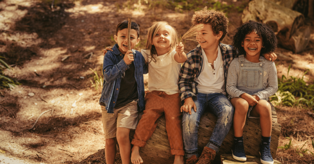 Kids enjoying an Outdoor Camp